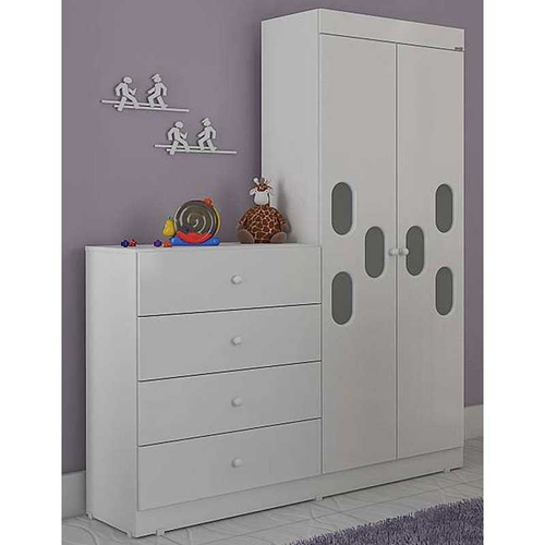 Comoda e roupeiro bebe Outlet