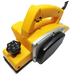 Plaina Elétrica 750W Profissional 82mm Amarela SA Tools é boa?