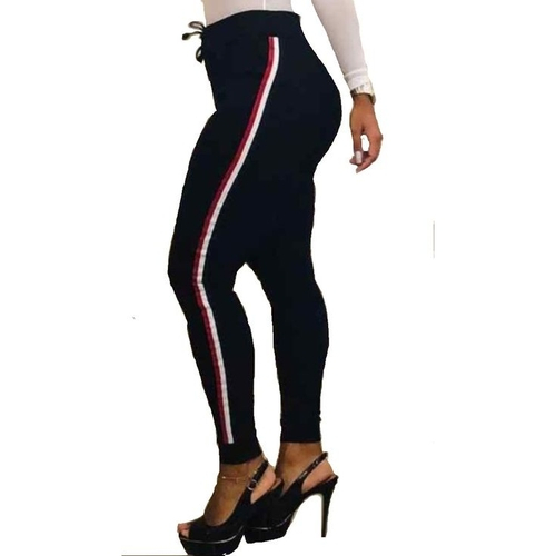 calça flare de tecido mole