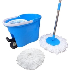 Kit Spin Mop De Limpeza Com Esfregao Vassoura E Balde Com Centrifugador Com Pedal Completo Mop Com R é boa?