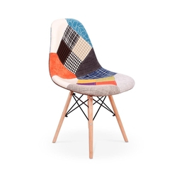 Cadeira Charles Eames Eiffel Sem Braços Patchwork é boa?