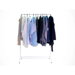 Arara Roupas Sapateira Cabideiro De Chão Mancebo Aço Carbono é ruim? Arara Roupas Sapateira Cabideiro De Chão Mancebo Aço Carbono é boa?