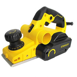 Plaina Elétrica Stanley Potência de 750W 220V é boa?