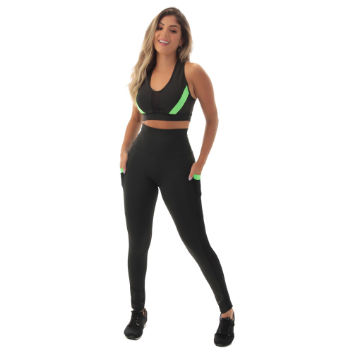 conjunto nike feminino academia
